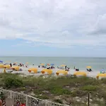 Schooner Hotel