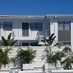 Makani Beach House 335