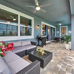Solara Resort 9047