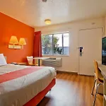 Travelodge By Wyndham Pompano Beach