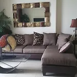 Ocean Reef 2 Bedroom/2 Bath!