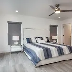 Casa Hermes Wilton Manor - Gay Guesthouse