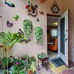 Bella Vista Garden Studio