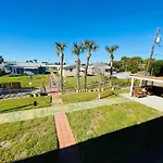 A 1 A Super Inn