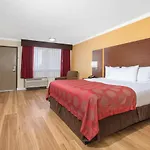 Ramada By Wyndham Tampa Westshore Airport South