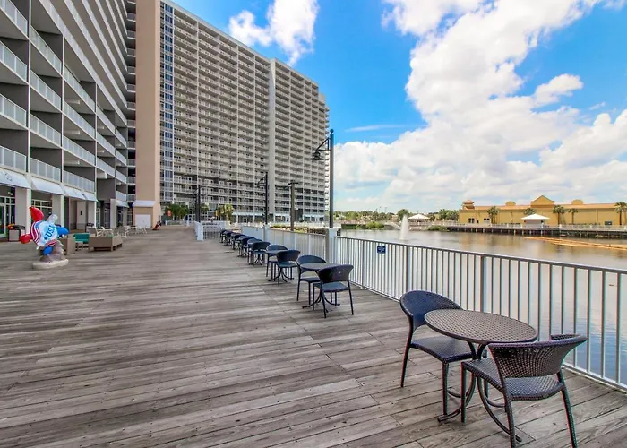 Laketown Wharf