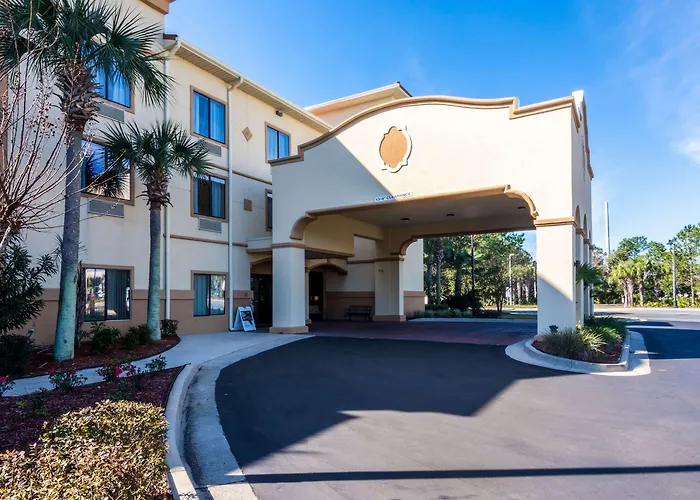 Comfort Suites