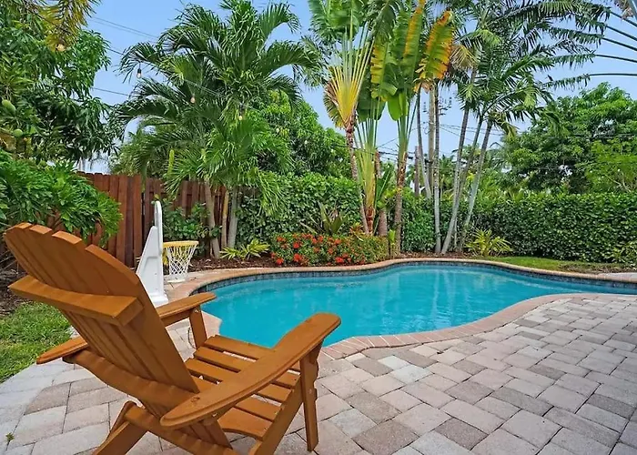 Luxury 3Br Villa W/Heated Pool, Mins To The Beach