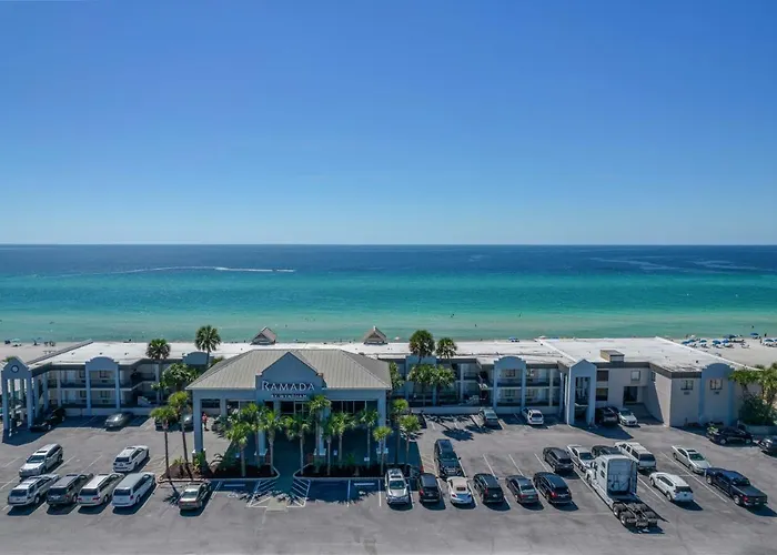 Ramada by Wyndham Panama City Beach / Beachfront