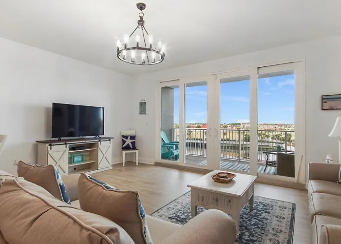 Seas The Day At Laketown Wharf #318 By Nautical Properties