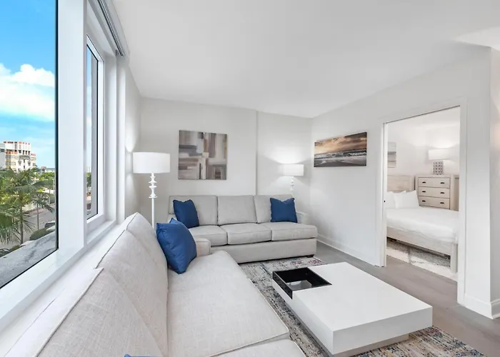 Private Residence At Roney Palace - 328