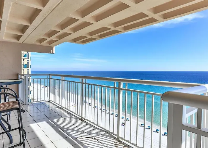 Destin Towers 142 - 2 Bedroom Beach Front Condo In The Heart Of Destin With Amazing Views!
