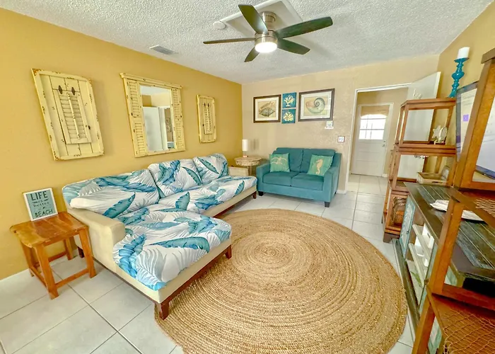 Saltwater Retreat Of Redington Shores