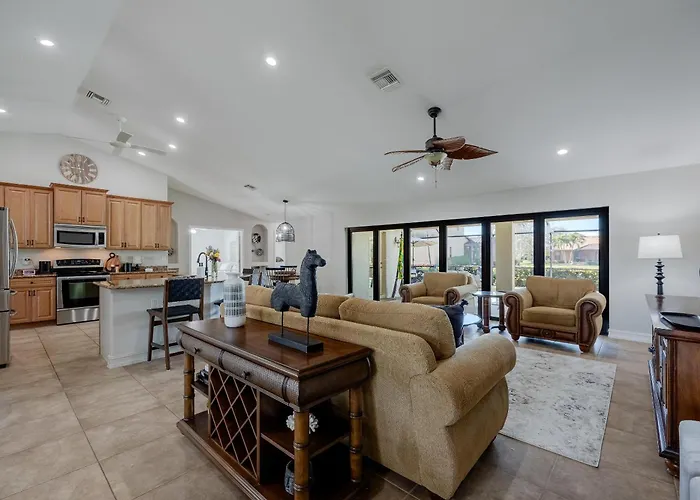 Lakeview!, Heated Pool And Spa -Villa Lakeside Escape - Roelens Vacations