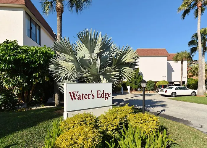Waters Edge 110N Condo