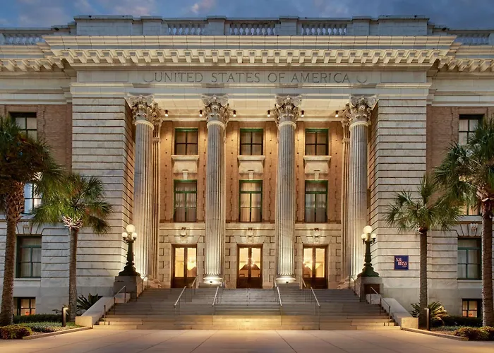 Le Meridien Tampa, The Courthouse