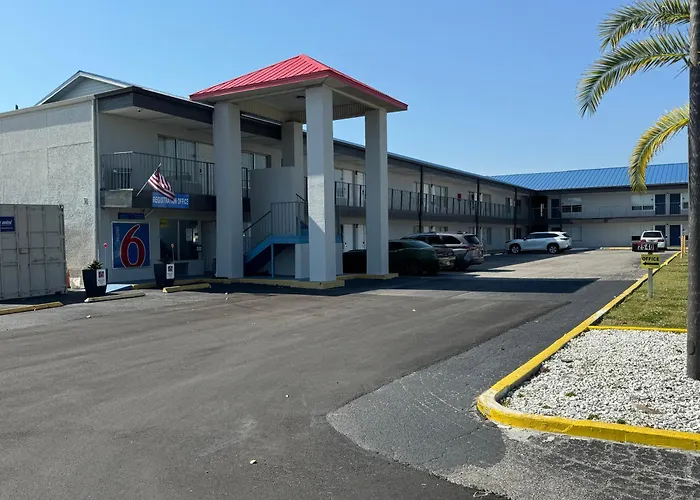 Motel 6 Englewood, Fl