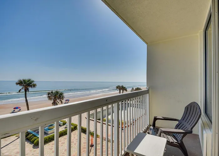 Beachfront Daytona Vacation Rental With Balcony