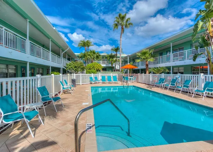 Tropic Terrace #19 - Beachfront Resort Suite