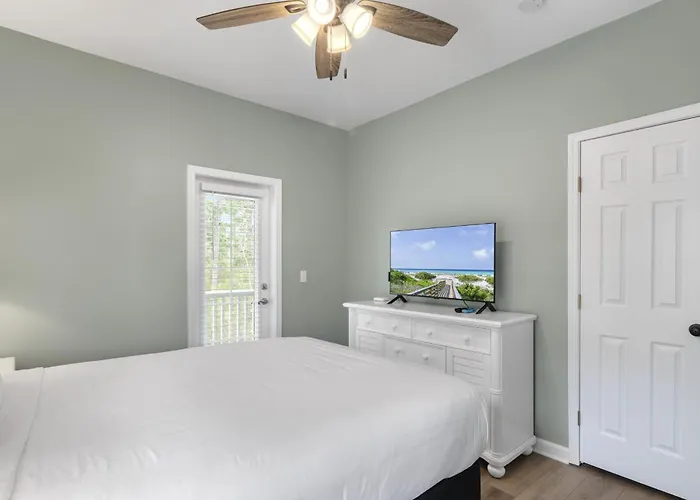 The Bungalows At Seagrove 114