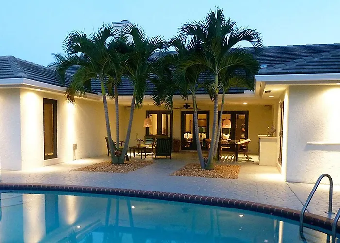 Dolphin Retreat - East Boca Raton