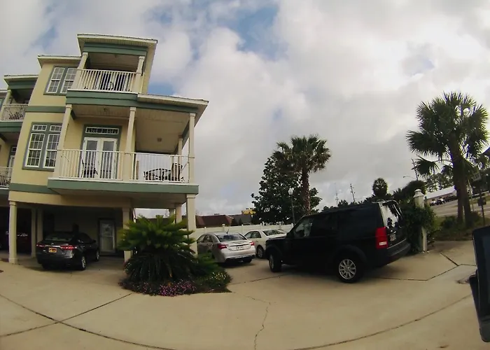 Anchors Away Beach House
