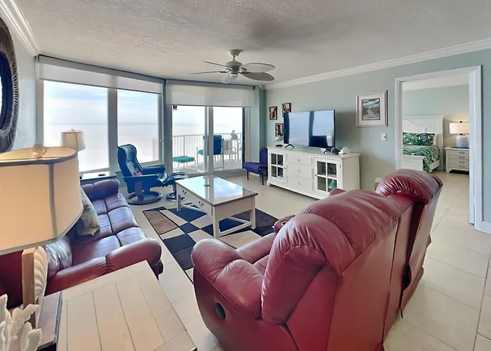 Shores Club 505