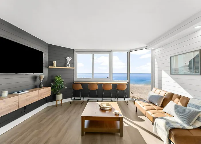 Fantastic Fully Renovated Beach Front Condo - Incredible View - Top Of The Gulf 523