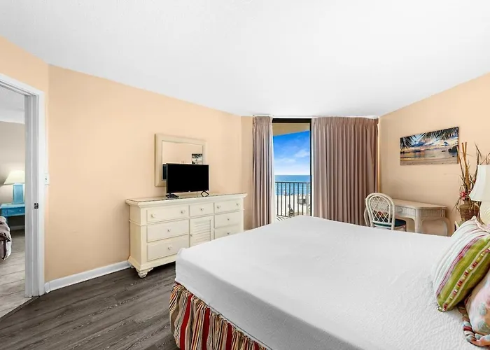 Summerhouse Unit 308B