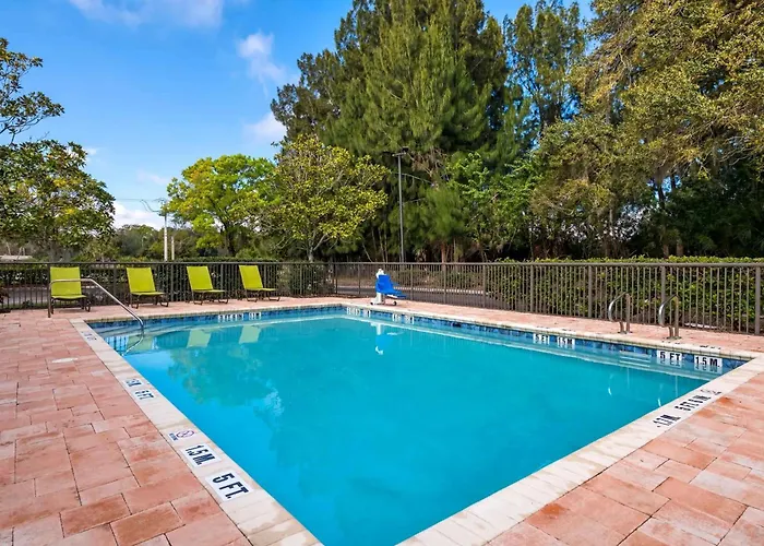 Candlewood Suites Jacksonville Southpoint