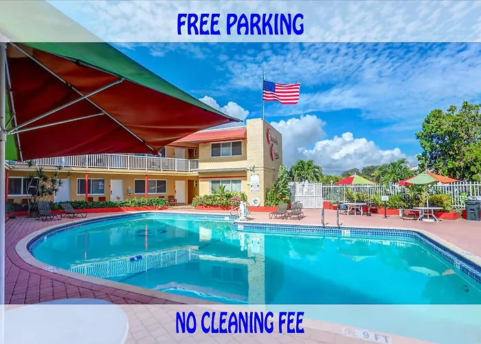 Beach And Town Motel