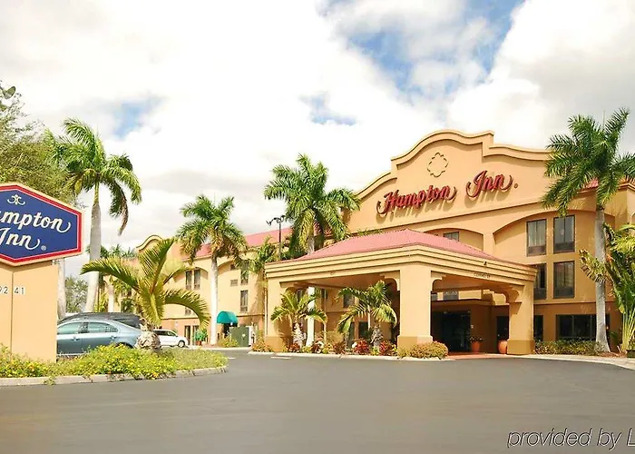 Hampton Inn Fort Myers-Airport & I-75