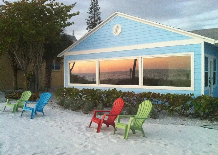 A House On Siesta Beach By Beachside Management