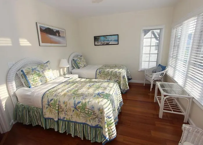 Cedar Tennis Resort