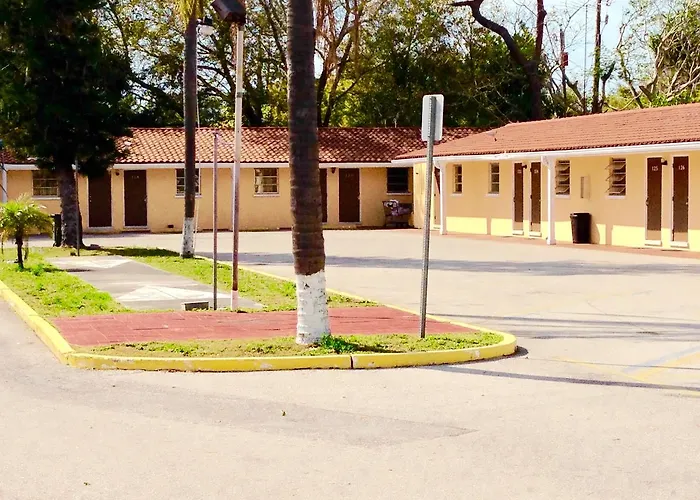 Cadillac Motel