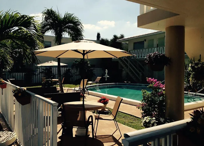 Deerfield Beach Motel