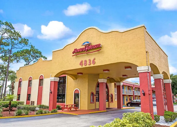 Howard Johnson By Wyndham Lake Front Park Kissimmee