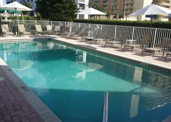 Shores Terrace