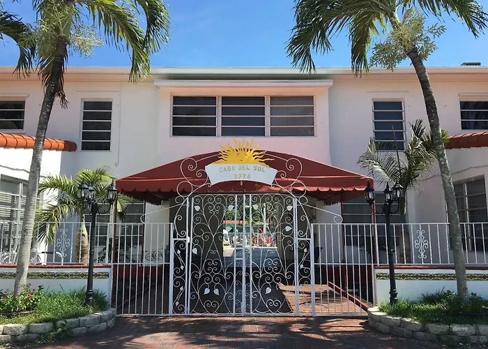 Casa Del Sol Waterfront Resort & Marina