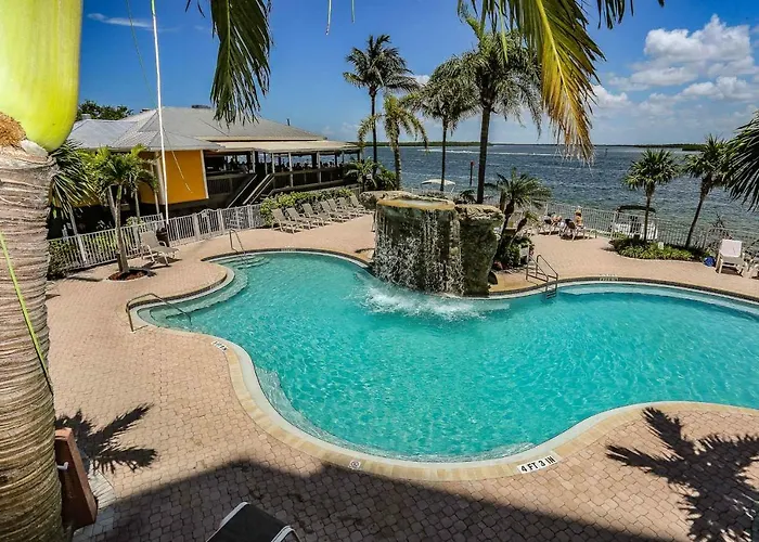 Lovers Key Resort