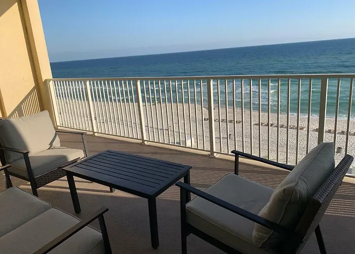 Ocean Reef 2 Bedroom/2 Bath!