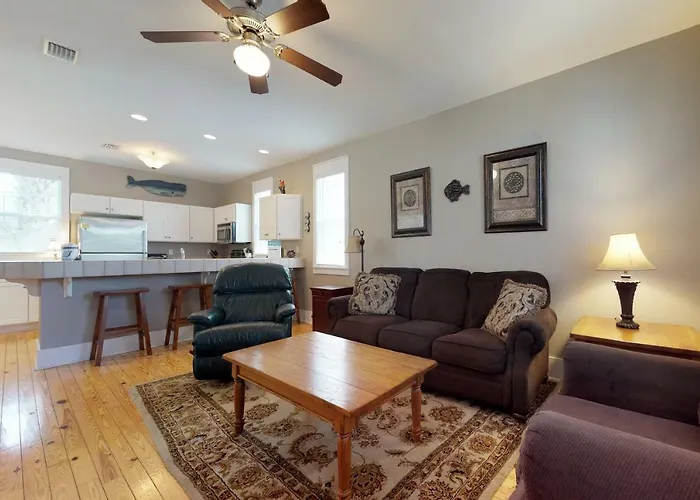 Barefoot Cottages #B16
