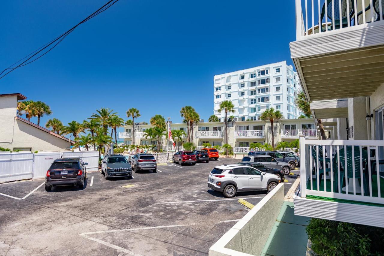 Grand Shores West