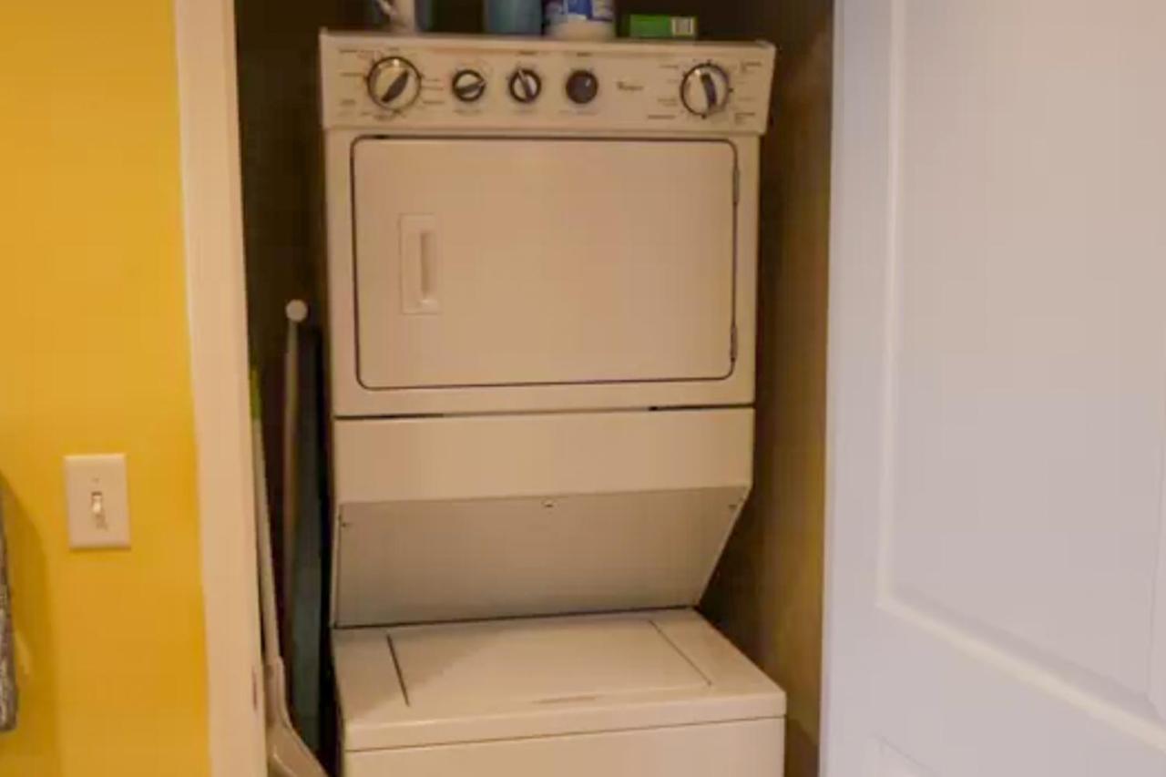Sterling Breeze Apartment