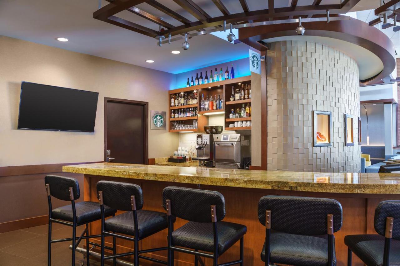Hyatt Place Lauderdale Airport/cruise Port Hotel