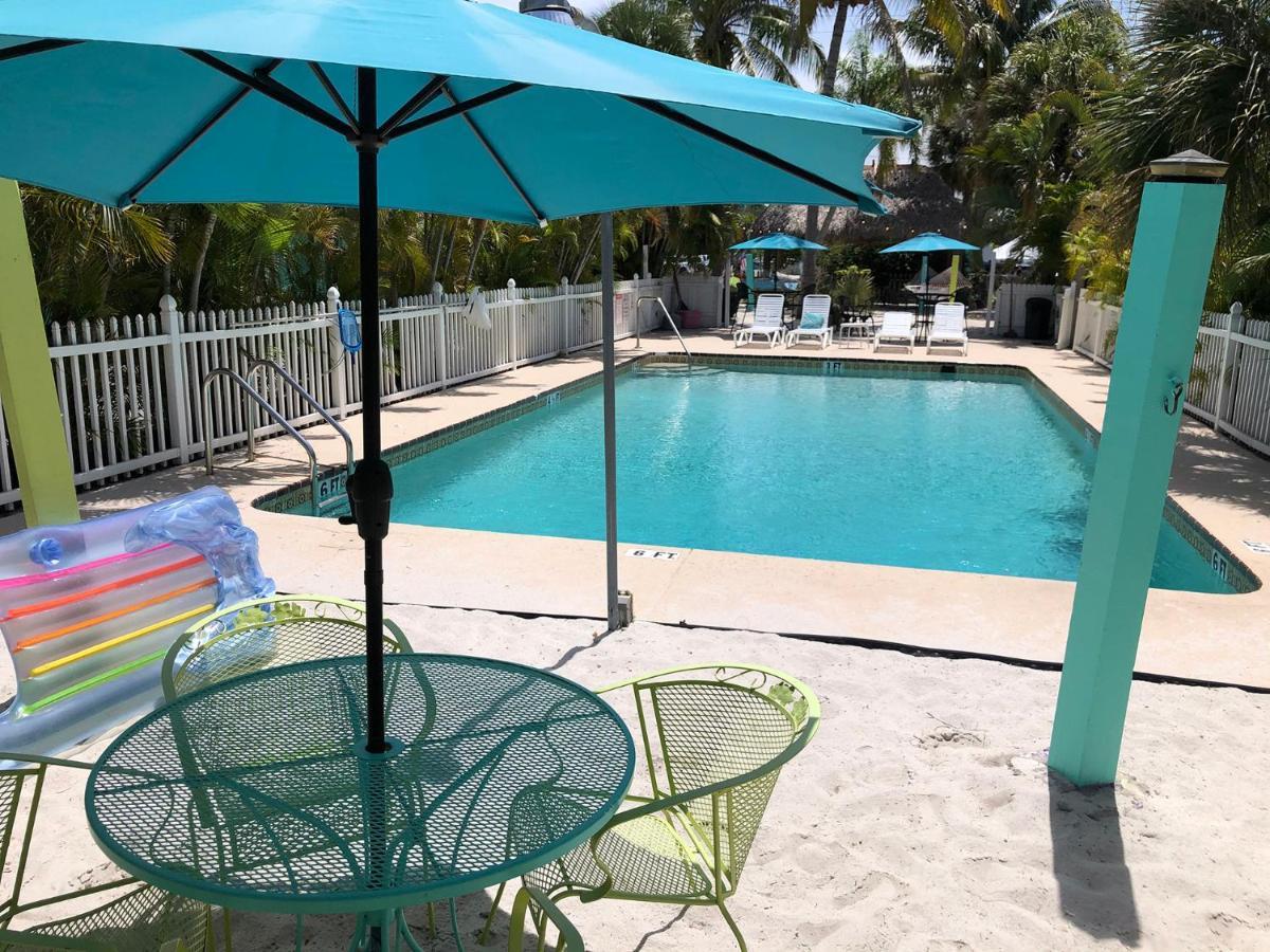 My Sarasota Getaway 3*