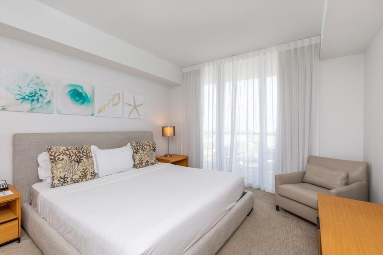 Private Ocean Luxury At Beachwalk Apartment