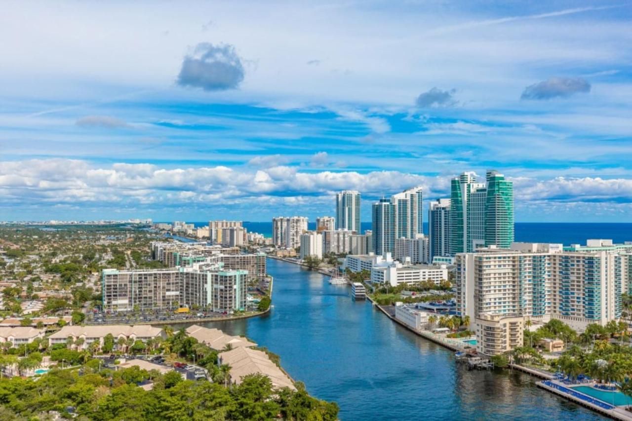 Private Ocean Luxury At Beachwalk Hallandale Beach