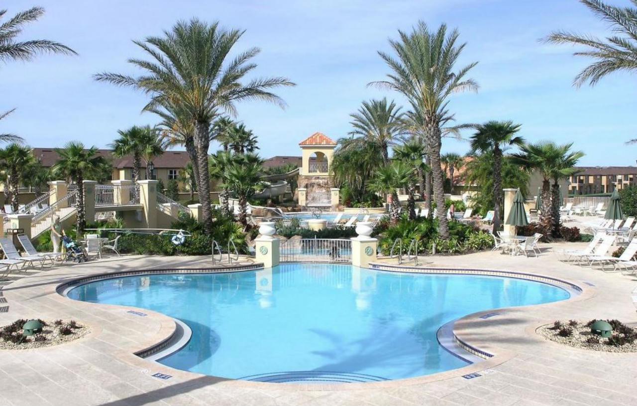 Resort At Regal Palms & 3*