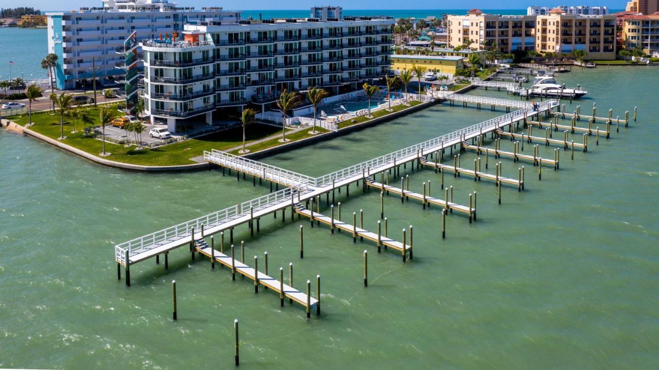 Fusion Waterfront 3* Treasure Island